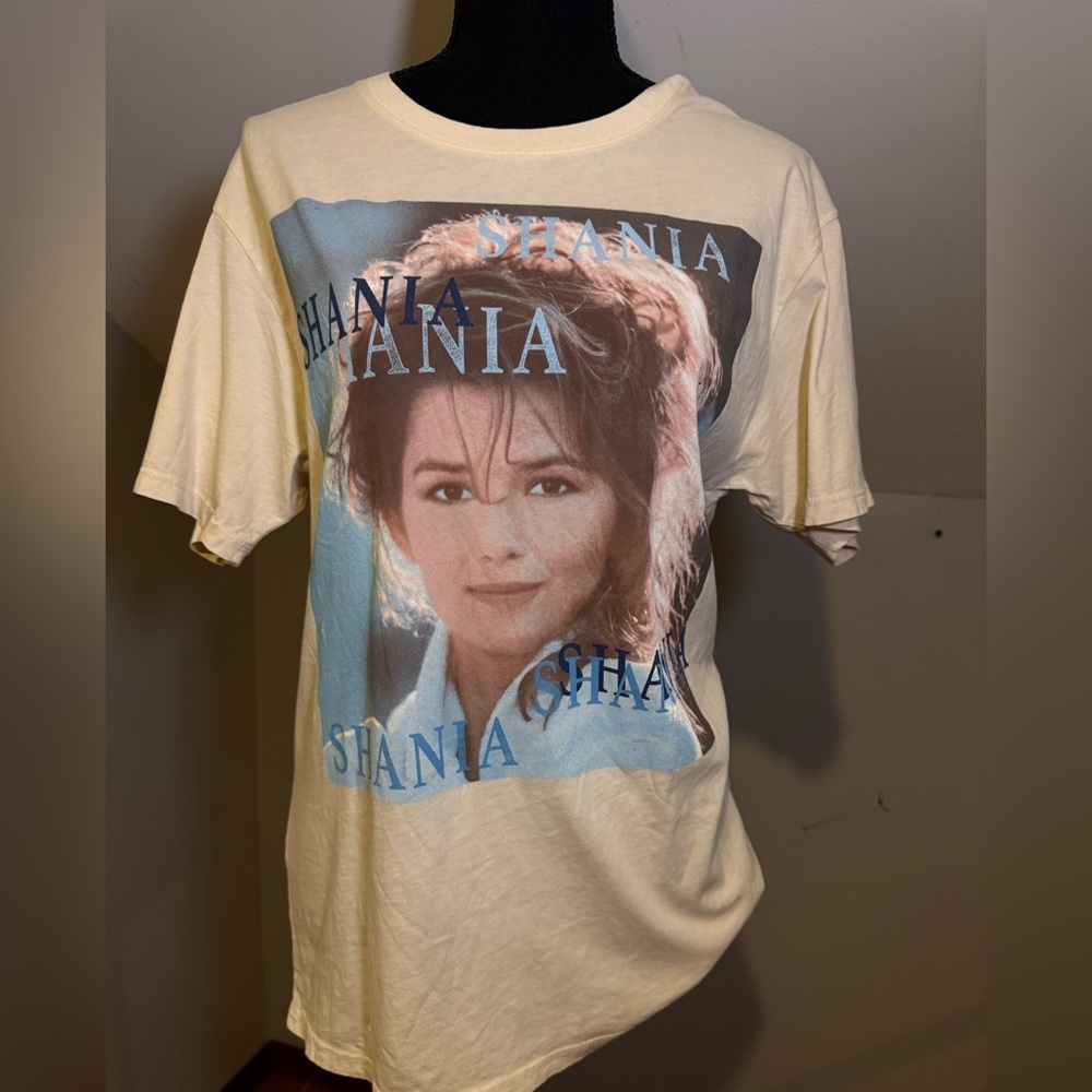 Daydreamer 100% Cotton Shania Twain Tee